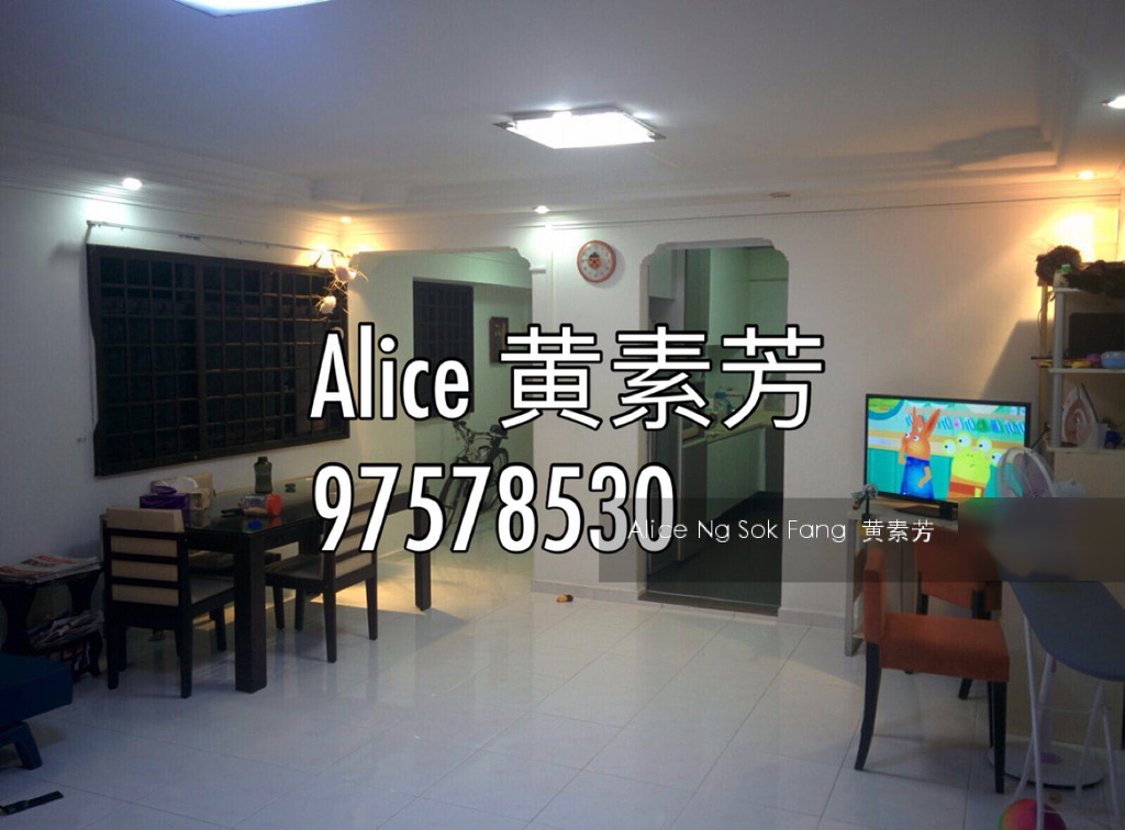 Woodlands Circle thumbnail photo